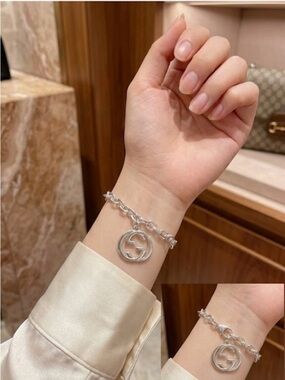 Gucci 925 Sterling silver pre-owned GG charm bracelet